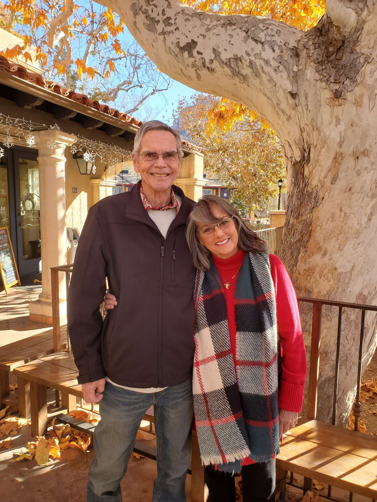 Tom and Leslie Yardley Specializing in the Finest Luxury Homes & Real